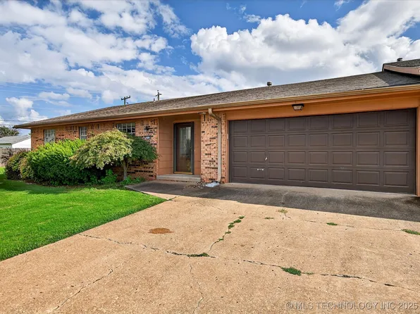 3317 Tuxedo Blvd #B, Bartlesville, OK 74006