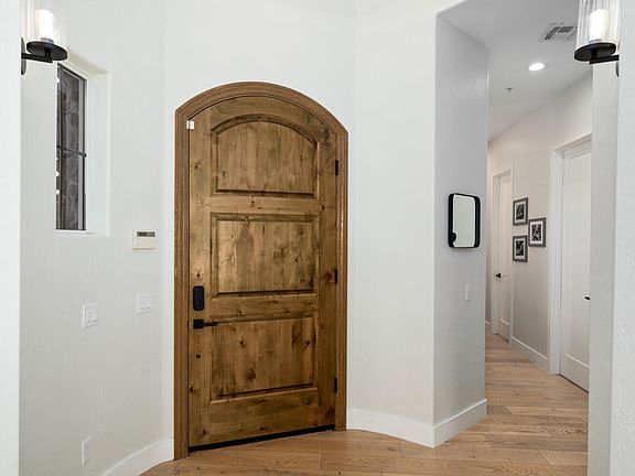 5th image of 9631 E MOUNTAIN SPRING Road