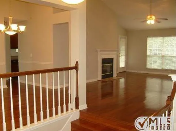 179 East Dr, Hendersonville, TN 37075