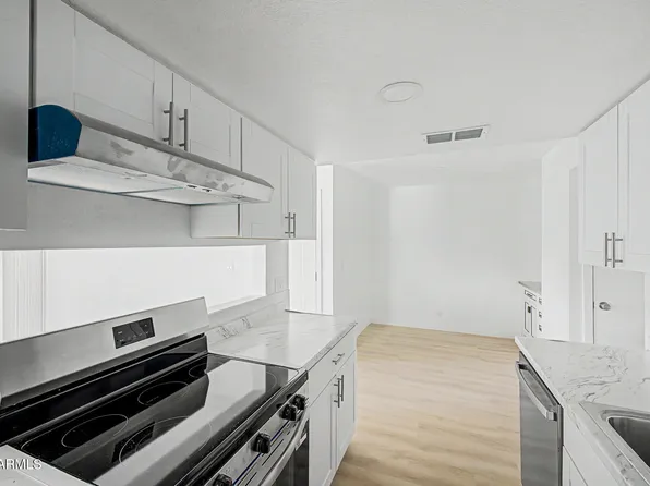 3422 N 12TH Place, Phoenix, AZ 85014