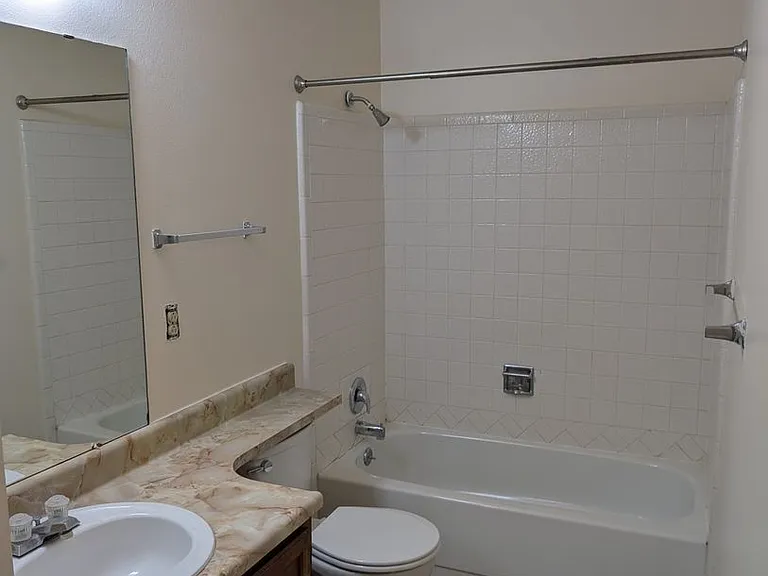 6675 Brook Forest Dr — Photo 7