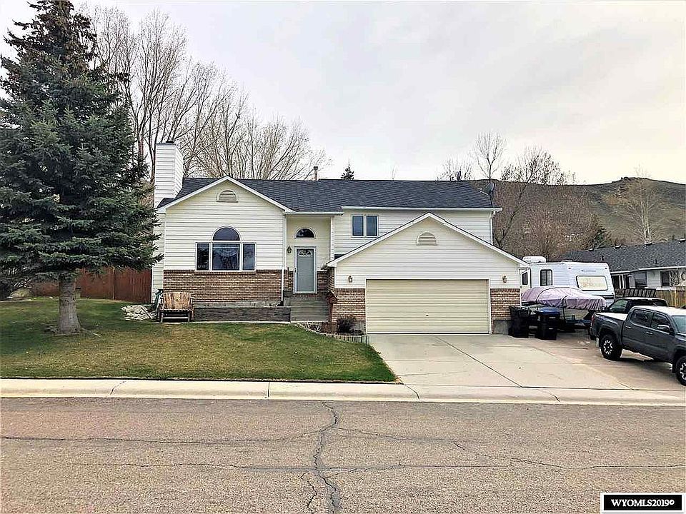 1st image of 1110 Alaska Dr