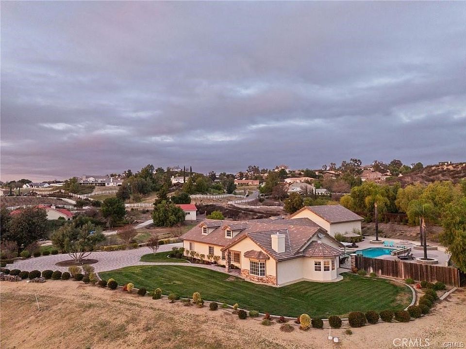 1st image of 39581 Sperry Ct
