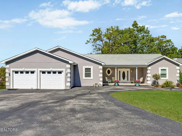 9419 Cherokee Trl, Crossville, TN 38572