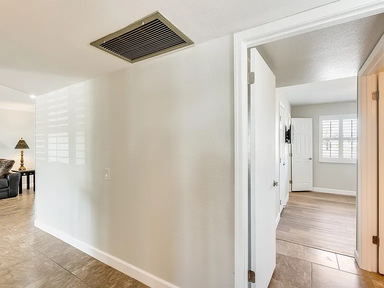 18022 N 132nd Ave — Photo 18