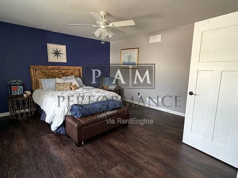 4730 5th Ave — Photo 26