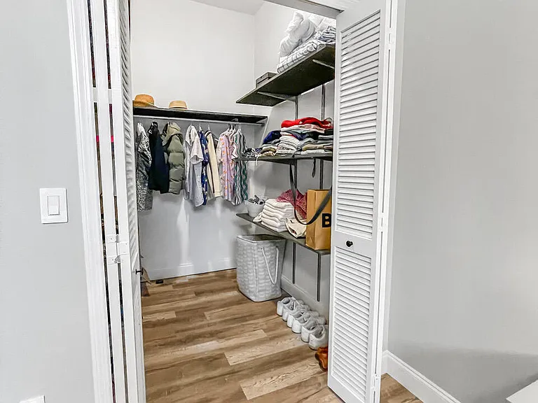 12989 Meadowbreeze Dr — Photo 11