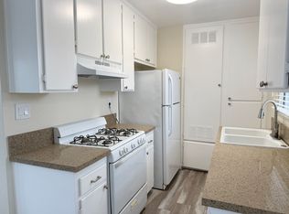 Charming, Refreshed Pacific Beach 1-Bedroom Apartment Home!, San Diego, CA 92109