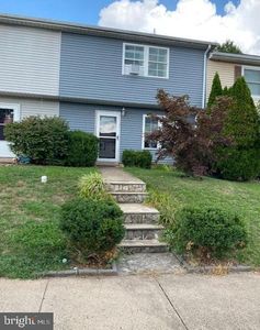 423 Blaker Dr, East Greenville, PA, 18041