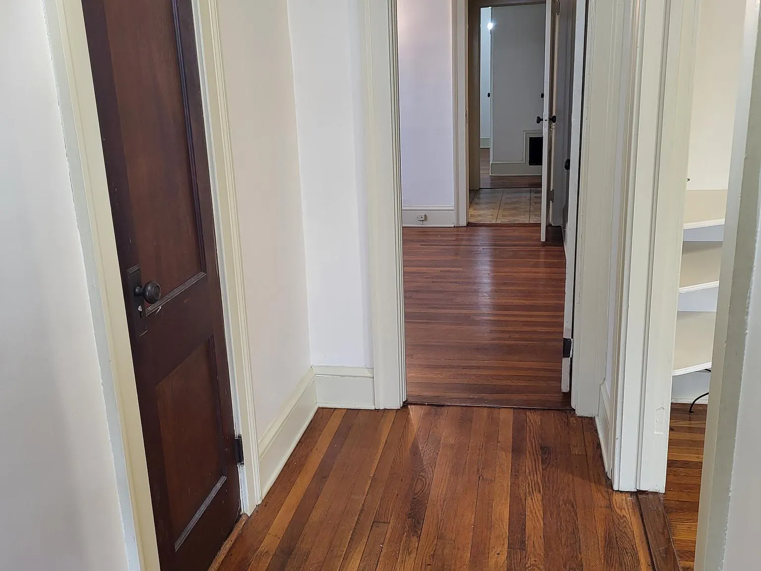 2 bed, 1225 sqft, $1,800 — Photo 2