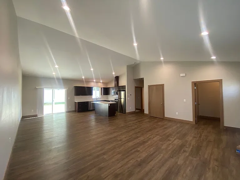 1414 E. 6th Duplex — Photo 18