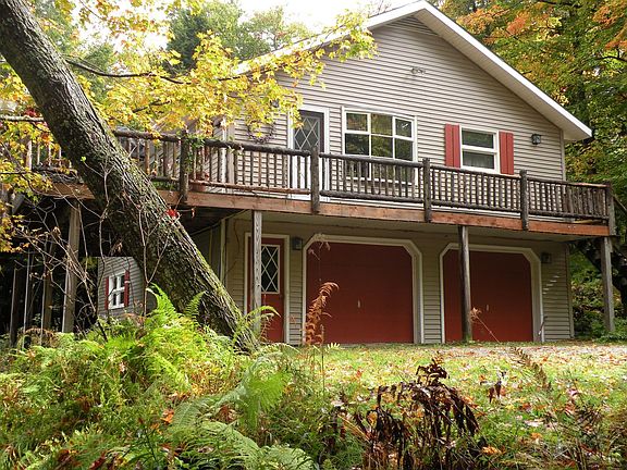 Easy maintenance exterior, attached garage for your toys.