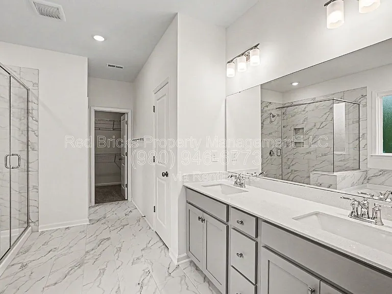 11026 Lochmere Rd — Photo 24