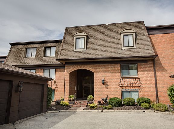 2nd image of 1113 Snowshoe Trl APT 23