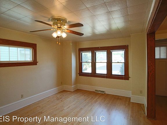 5th image of 5815 W Vliet St