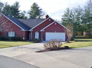 211 Hickory Ct, Mc Minnville, TN 37110
