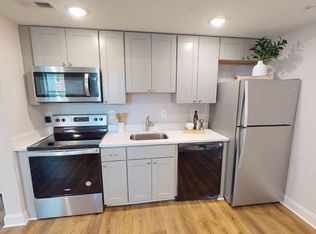 220 Hamilton Street Apartments, Washington, DC 20011