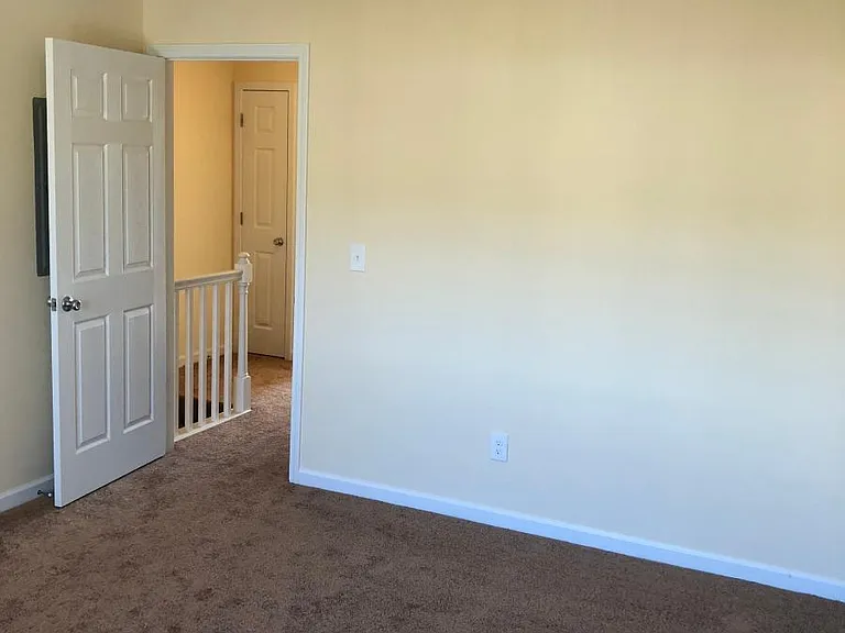 670 Highway 91 — Photo 10
