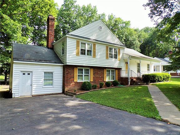 4th image of 8740 Laumic Dr