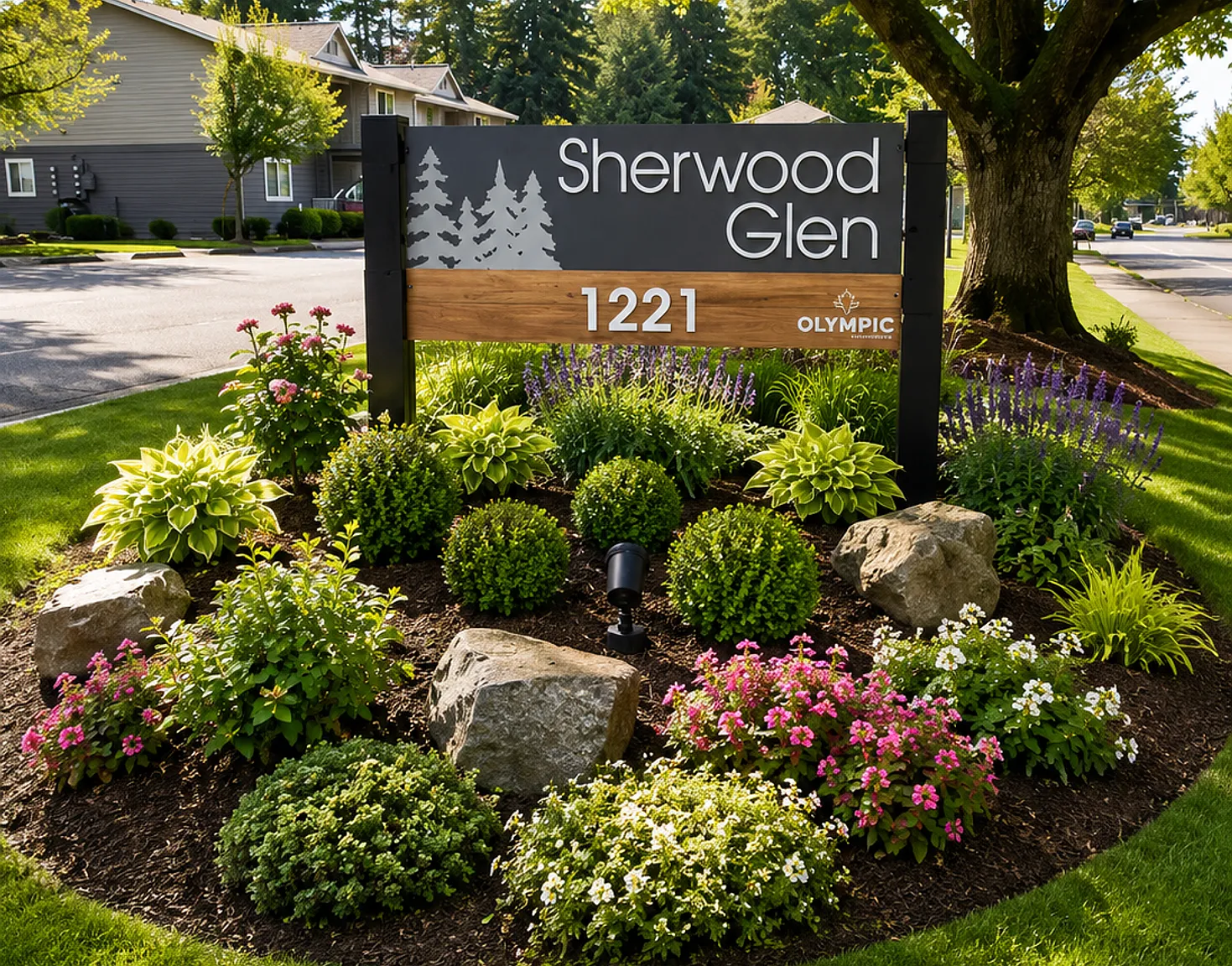 Sherwood Glen — Photo 1