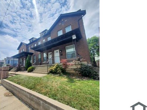 389 Saint Clair Ave