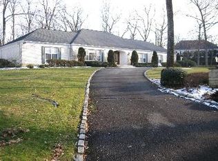 107 Gordon Rd, Essex Fells, NJ 07021