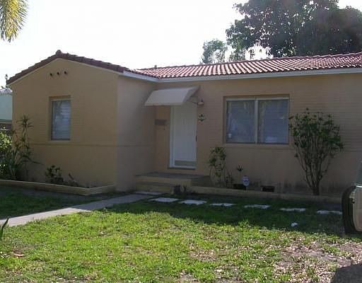 1st image of 10916 NW 2nd Ave