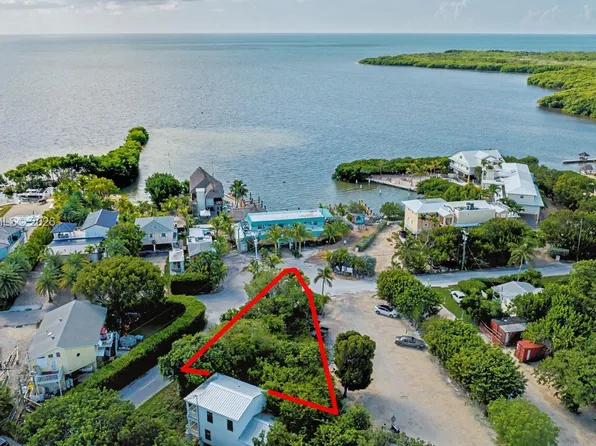 15 Oceanview Blvd, Key Largo, FL 33037
