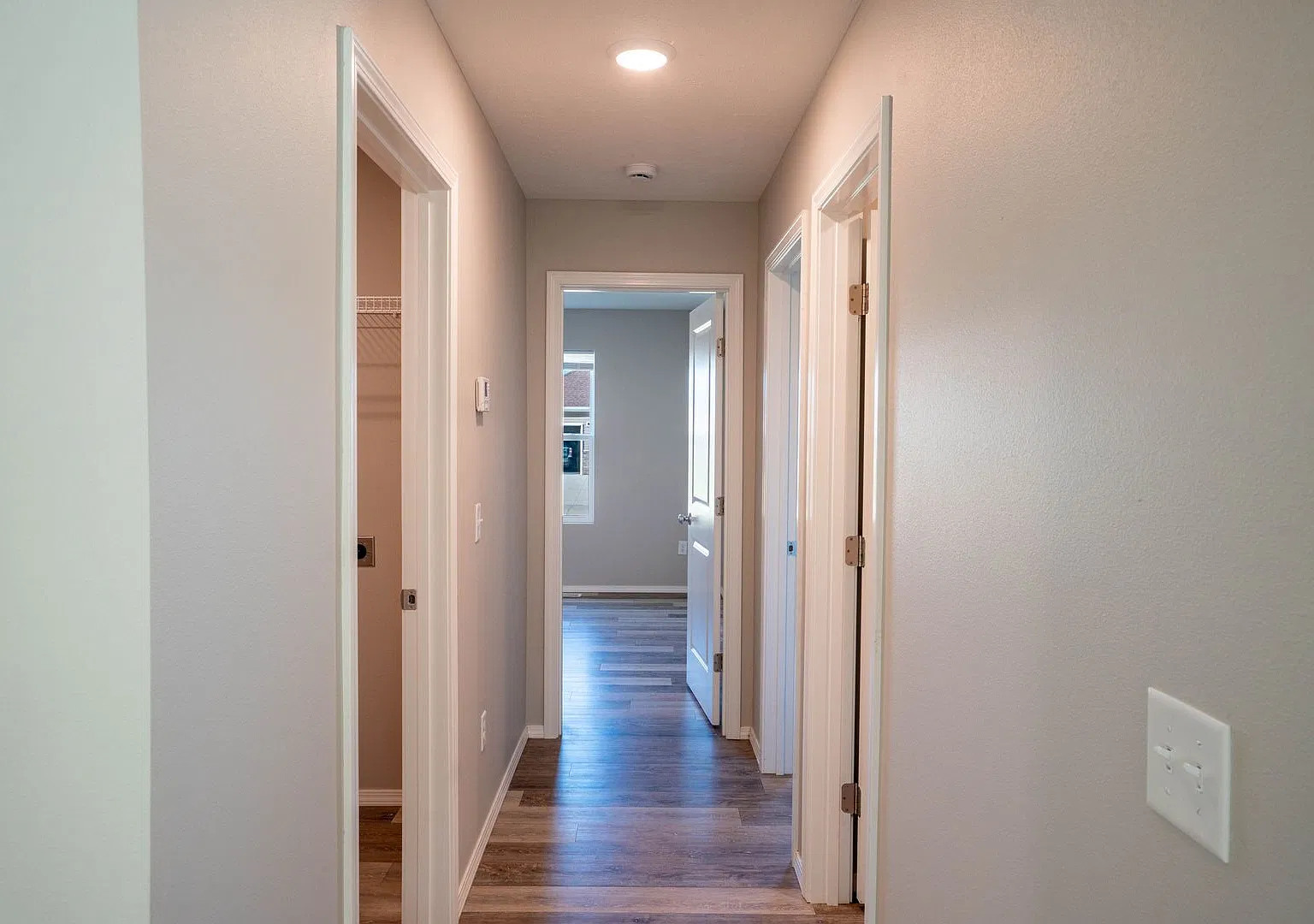 Newly built 3 bedroom-Westbury Gardens! — Photo 4