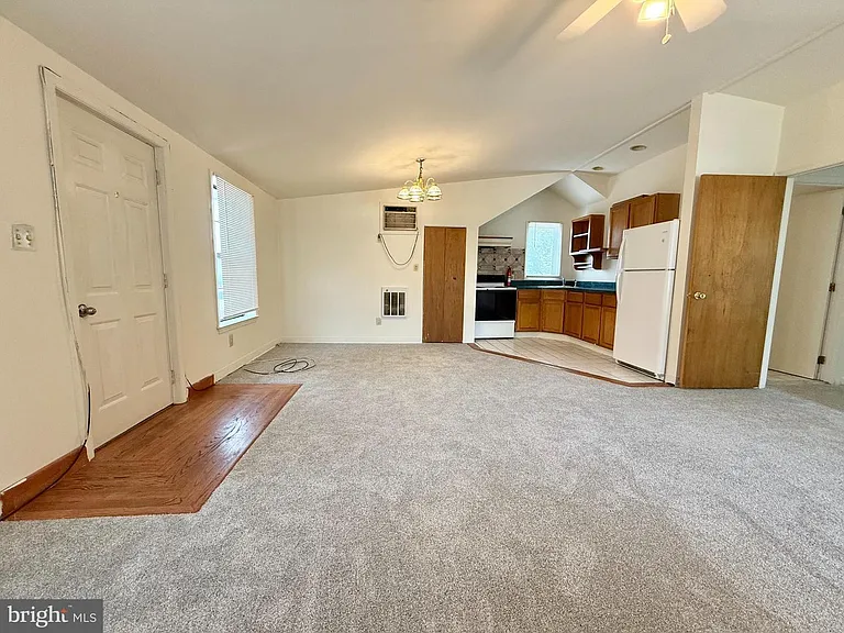 604 Primos Ave #G — Photo 2