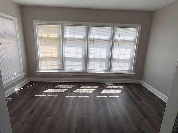 4th image of 3502 Salem St APT 2