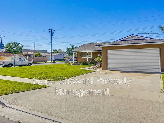 4th image of 10321 Courtright Rd