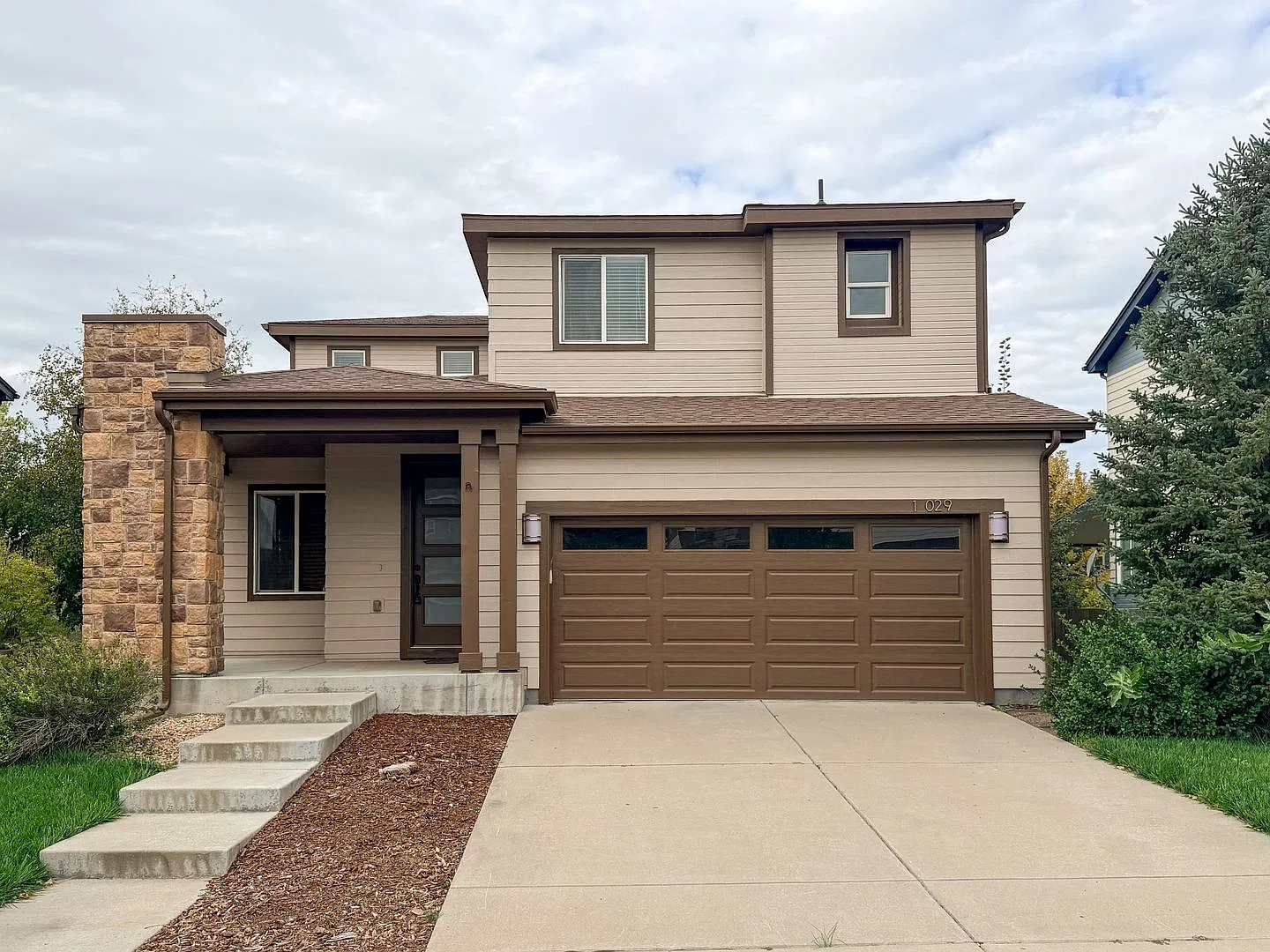 Move-In Ready Home in Reunion! — Photo 1