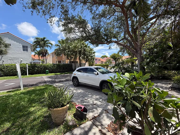 3780 Amalfi Dr #3780 — Photo 67