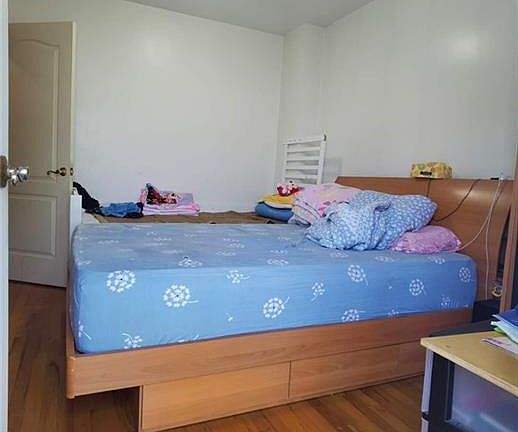 4th image of 5024 10th Ave #3B