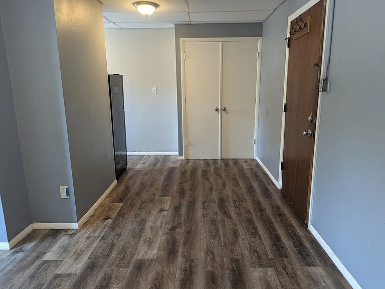 3104 Woodson Rd #7 — Photo 6