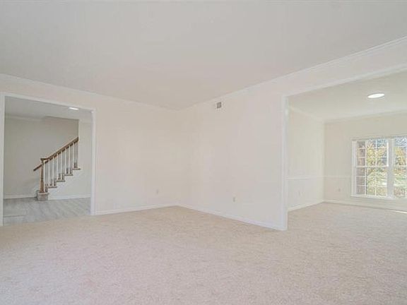 5th image of 13116 Holly Leaf Ct