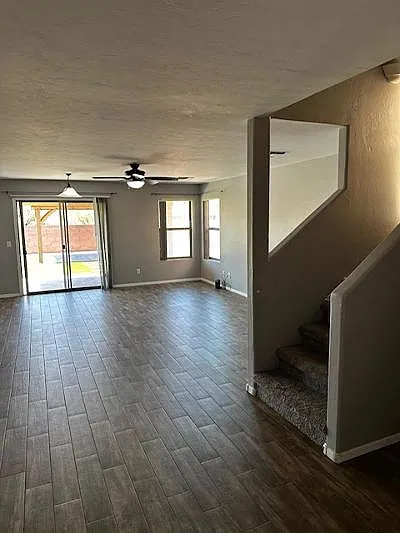 645 W Firehawk Dr — Photo 5