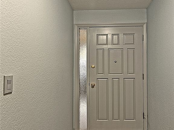 3rd image of 1723 NE 179th St #D8