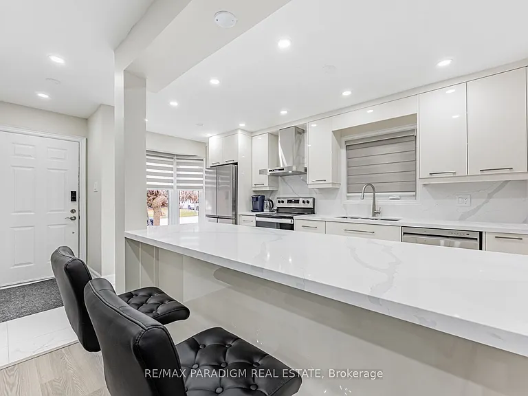 612 Flavelle Ct — Photo 9