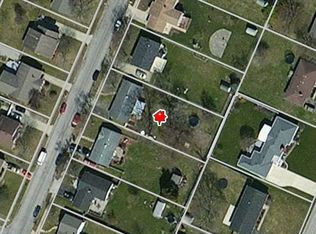311 Meadow Dr, Circleville, OH 43113