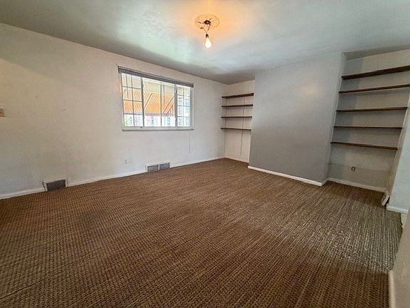 3rd image of 7728 Lyman St