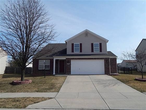 1st image of 5823 Newhall Dr