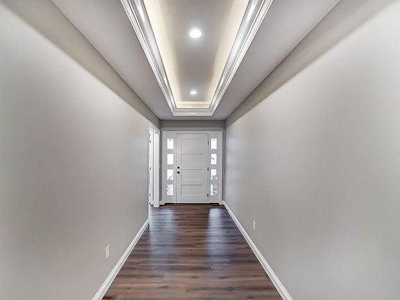 4th image of 669 Whitechurch Way