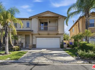 27940 Agapanthus Ln, Valencia, CA 91354