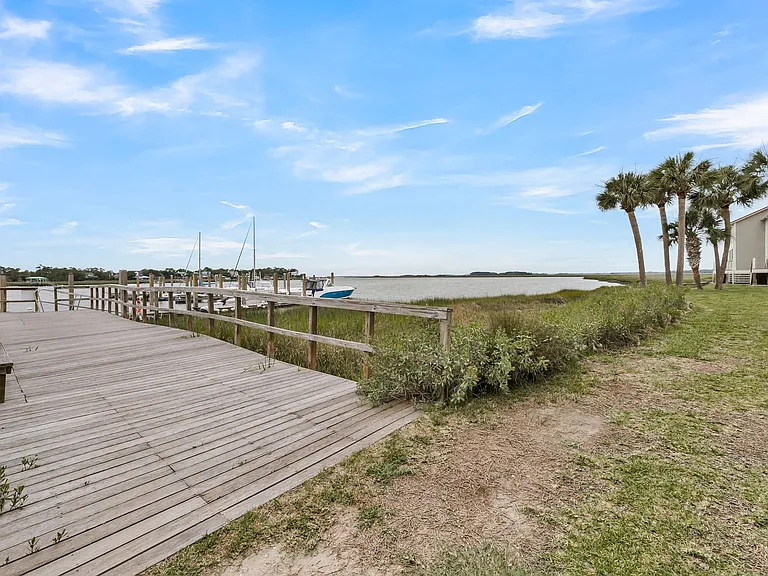 69 W Mariners Cay Dr — Photo 25