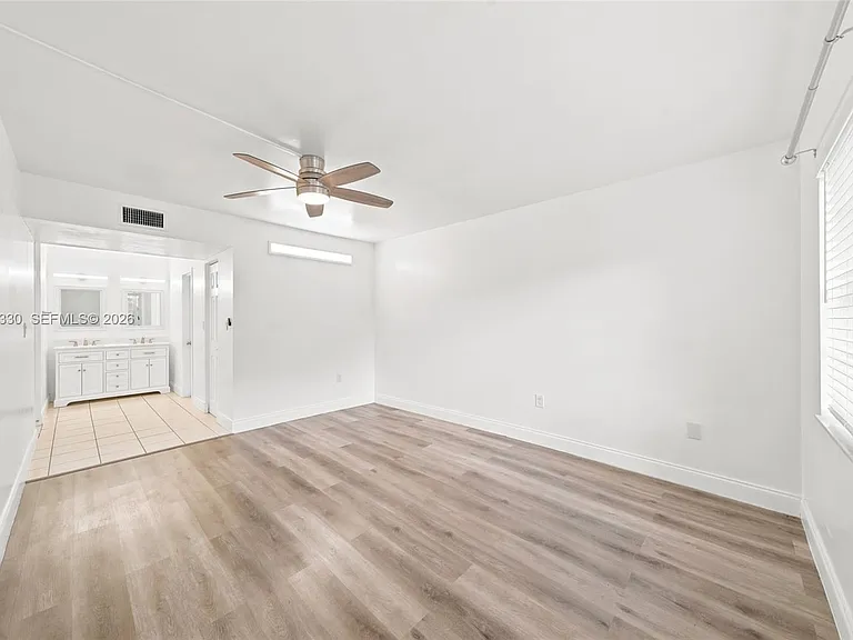 4384 NW 9th Ave #19-1D — Photo 19