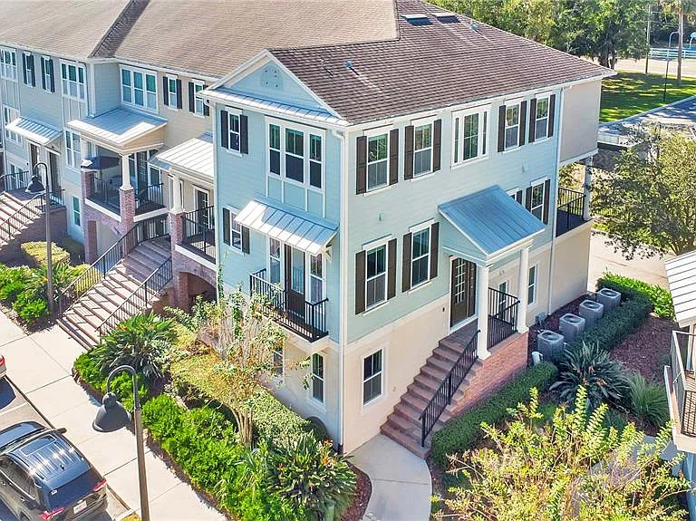 921 Taramundi Dr — Photo 25