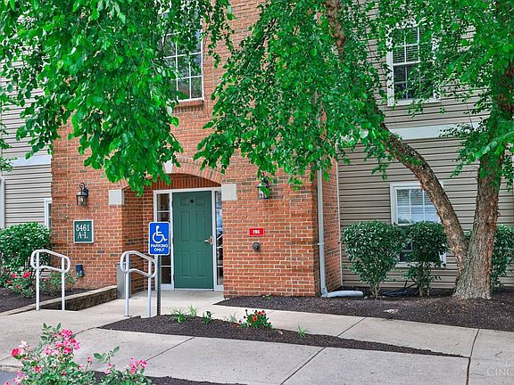 2nd image of 5461 Michelles Oak Ct APT A