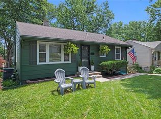 8317 Locust St, Kansas City, MO 64131